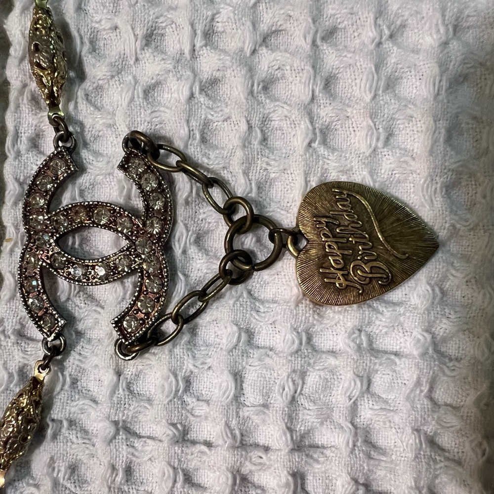 Vintage Chanel necklace🎂🎂🎂🎉🎉🎉 - Picture 5 of 6